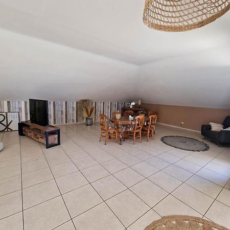 Appartement Villa Sur Le Toit, Vue Mer Saint-Gilles-les Bains Dış mekan fotoğraf