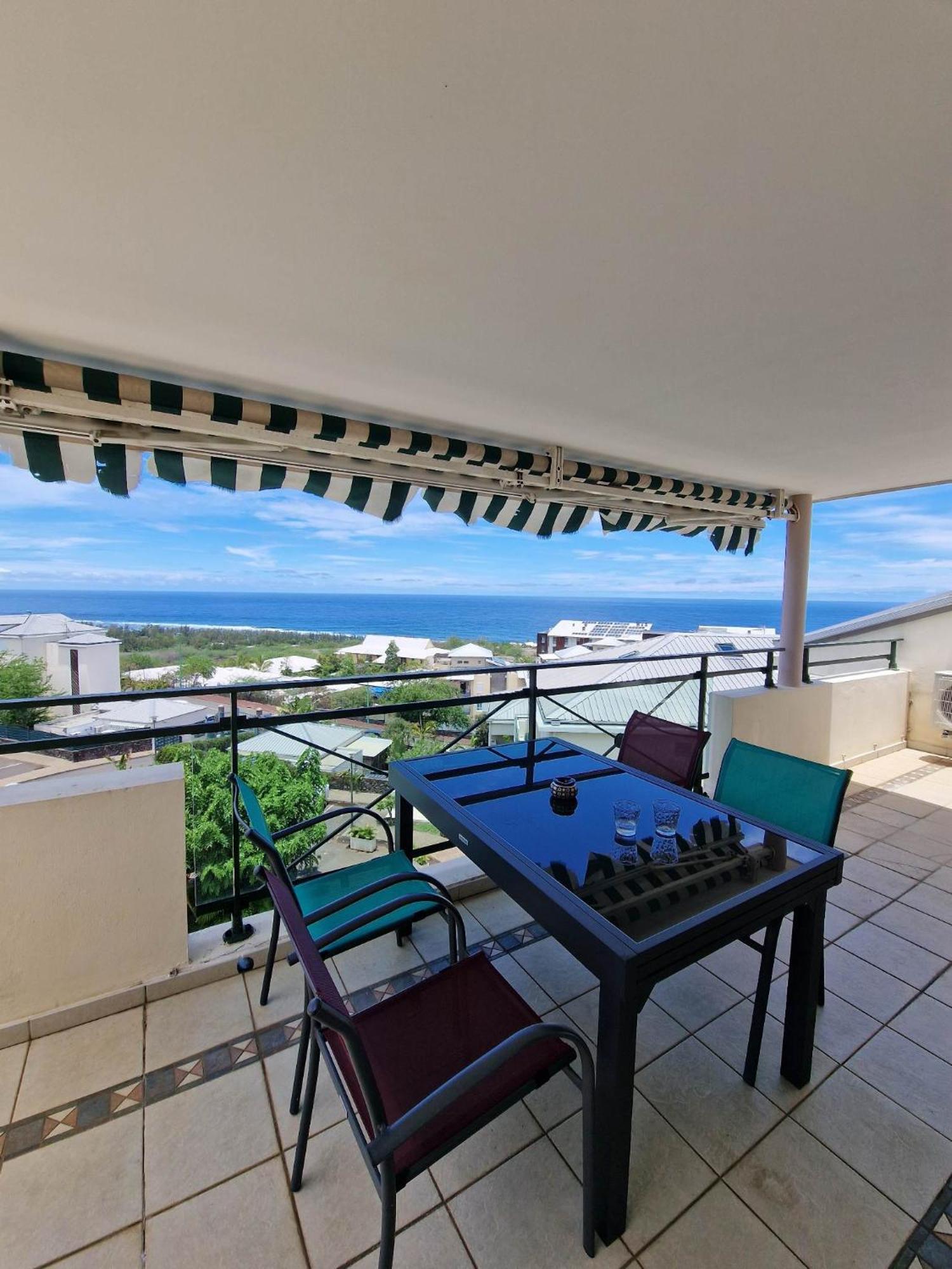 Appartement Villa Sur Le Toit, Vue Mer Saint-Gilles-les Bains Dış mekan fotoğraf