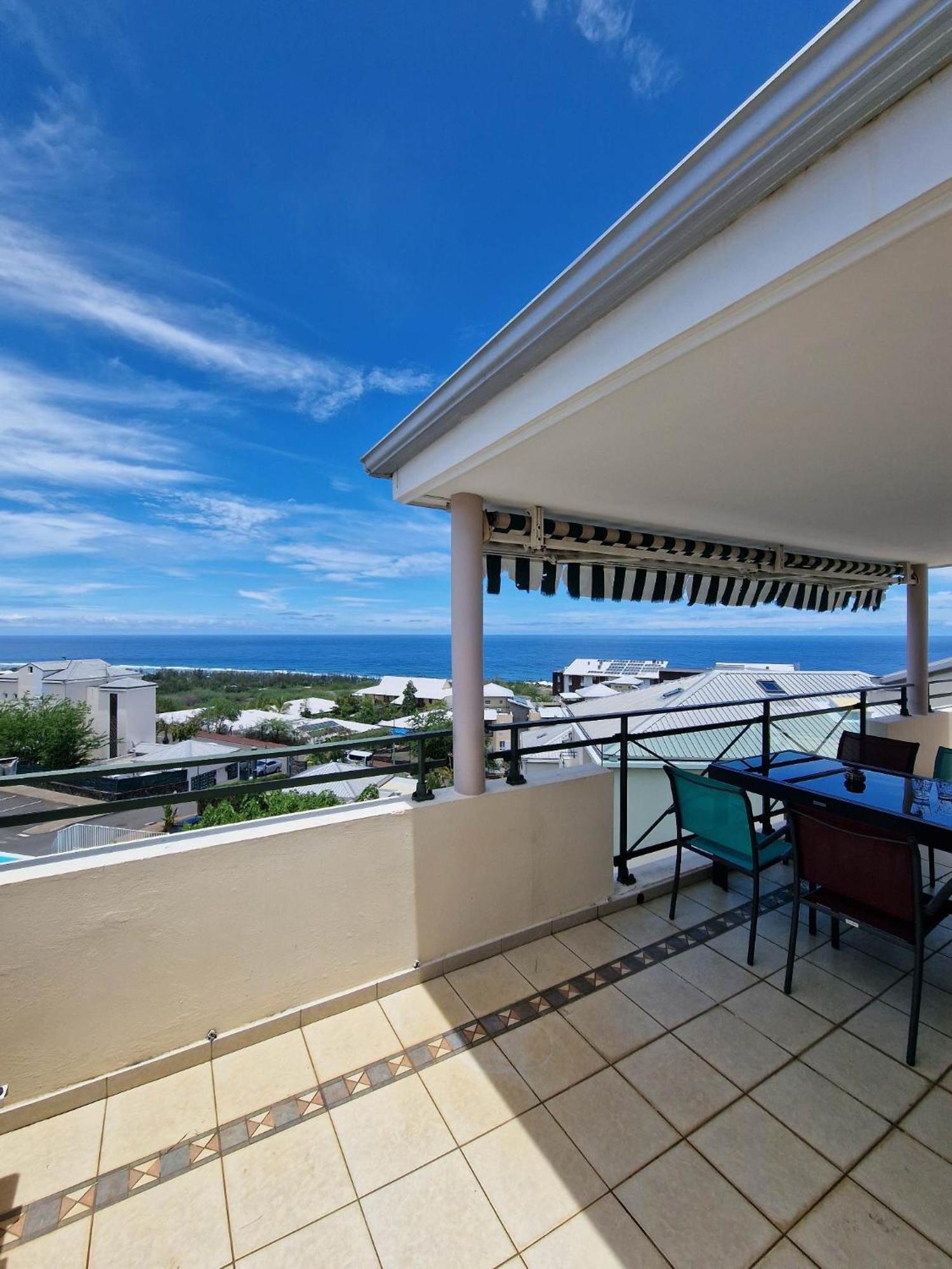 Appartement Villa Sur Le Toit, Vue Mer Saint-Gilles-les Bains Dış mekan fotoğraf