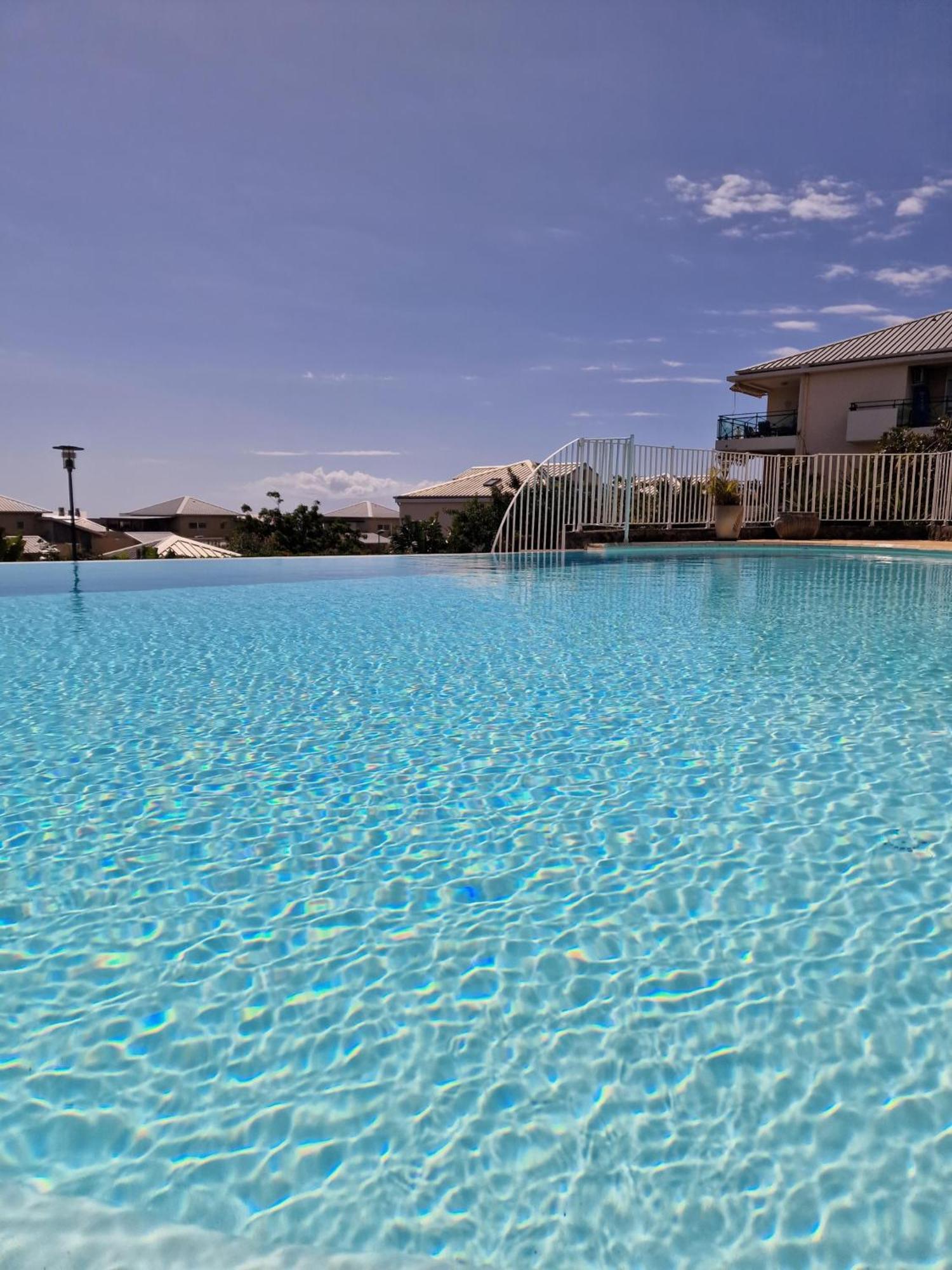 Appartement Villa Sur Le Toit, Vue Mer Saint-Gilles-les Bains Dış mekan fotoğraf